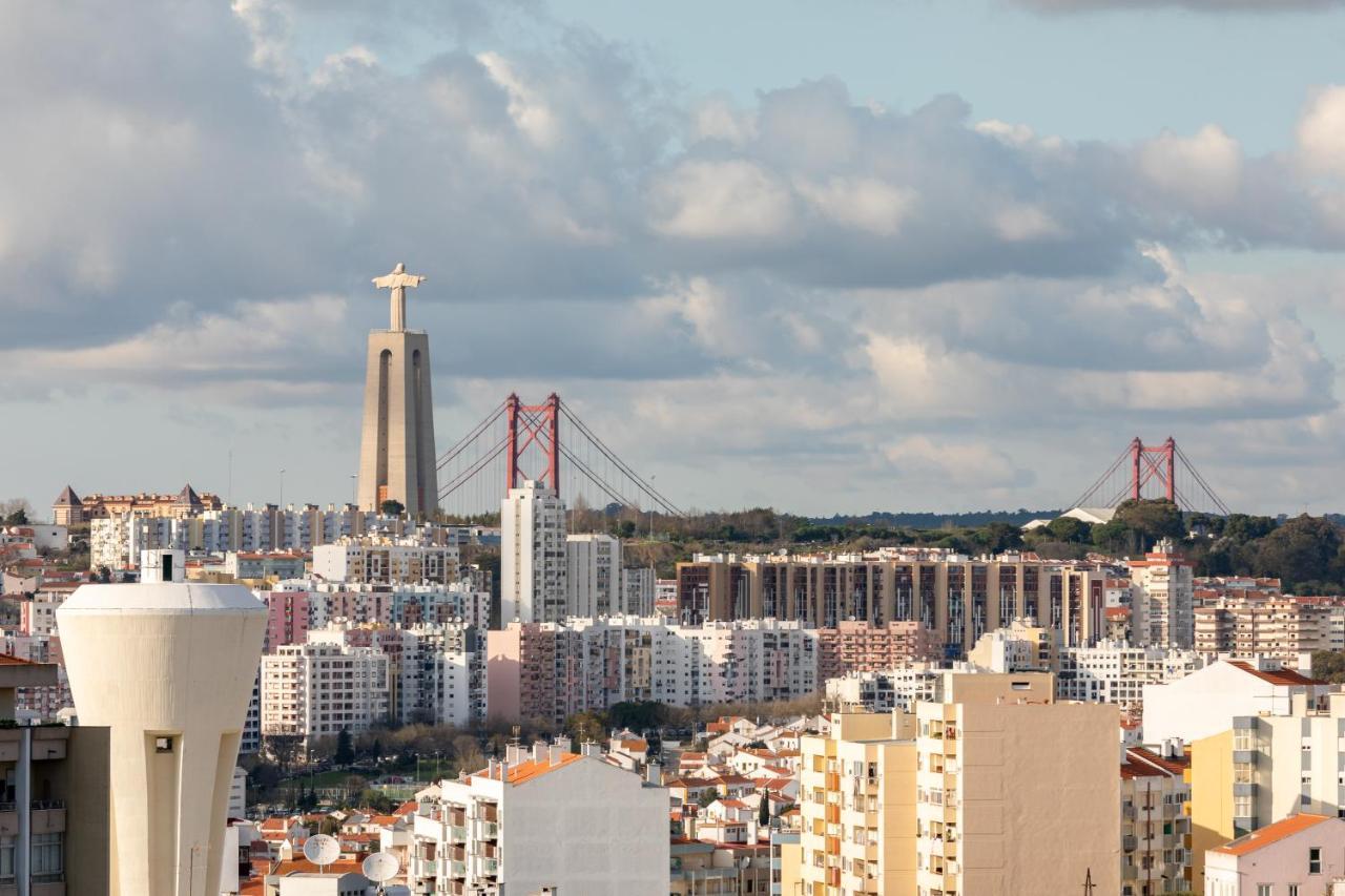 Cristo Rei Flat - Great Views By Homeful Homes Алмада Екстериор снимка